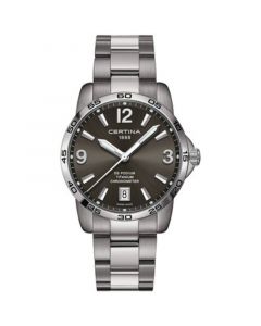 Men's Swiss DS Podium Titanium Bracelet Watch 40mm