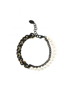 NOUR Pearl and Chain Bracelet