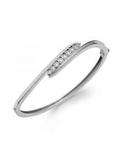 Diamond Swirl Bangle Bracelet in Sterling Silver (1/4 ct. t.w.)